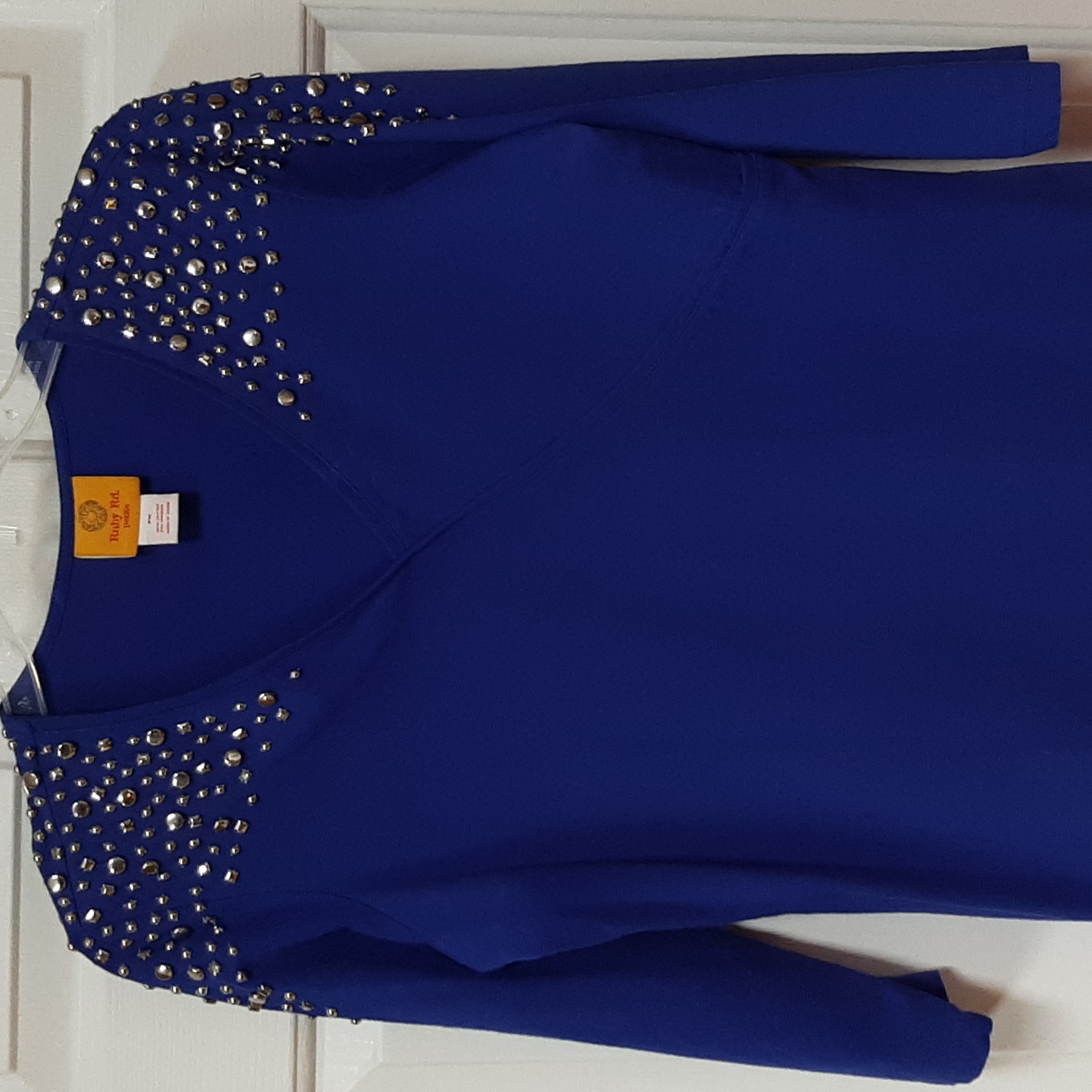 Bundle & Save Ruby Red Top- Euc, Beautifulsize Pm